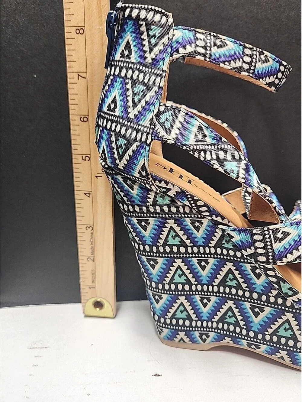 Women's Shi by Journey Wedge Heels Sandals Size 7.5